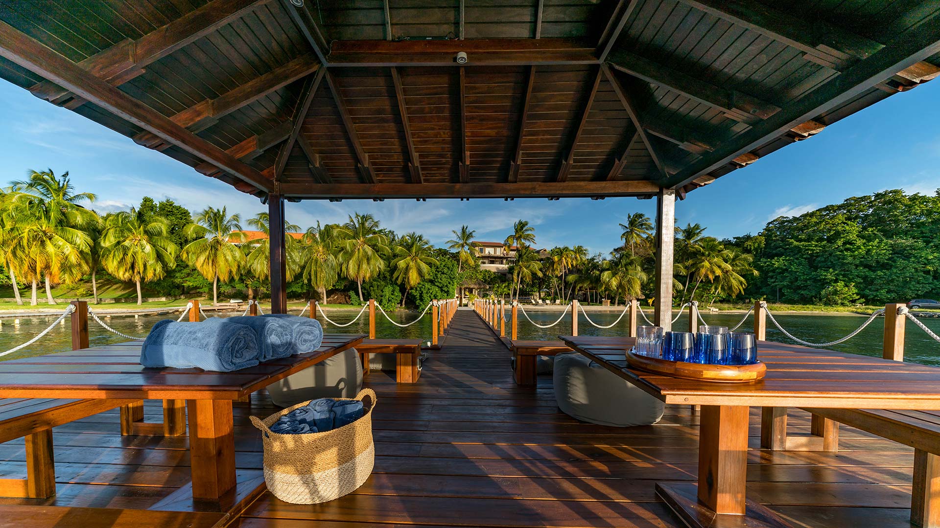 Jetty gazebo Solamente Villa Grenada